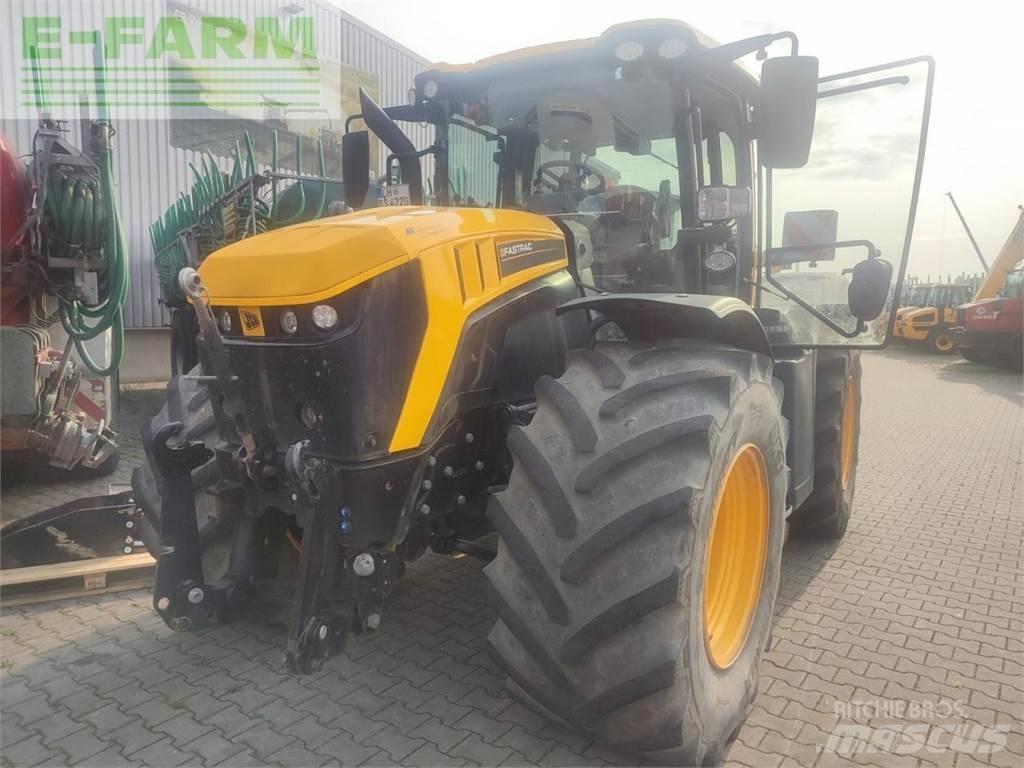 JCB 4220 fastrac Traktory