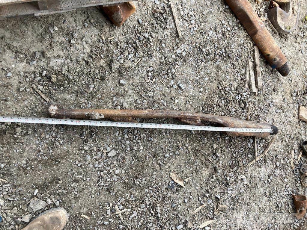  Aftermarket Příslušenství a náhradní díly k vrtným zařízením