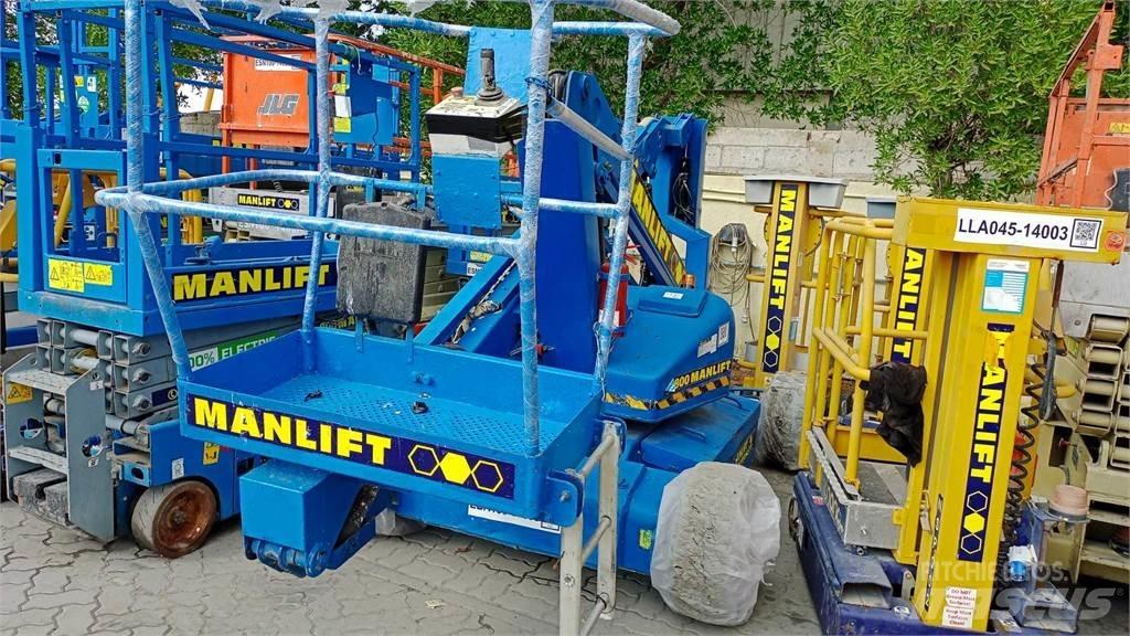 UpRight AB38 Kloubové plošiny