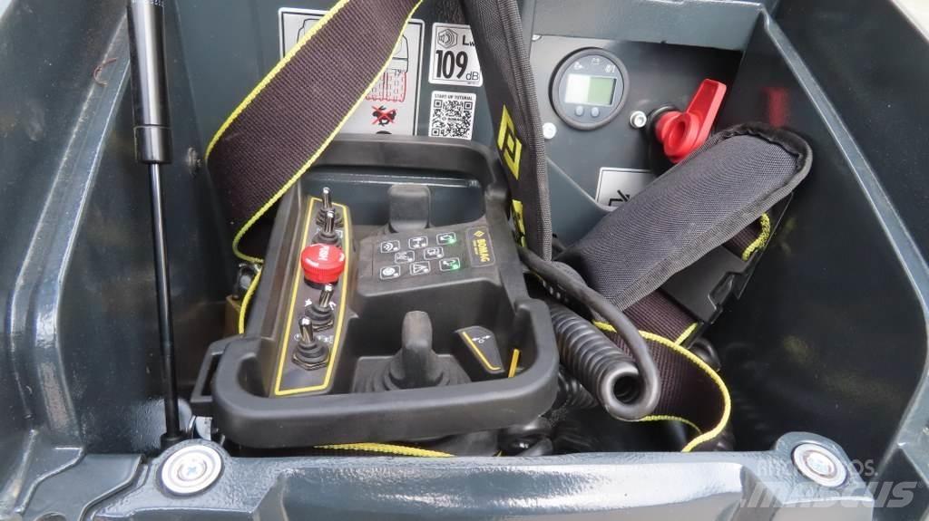 Bomag BMP 8500 Další válce