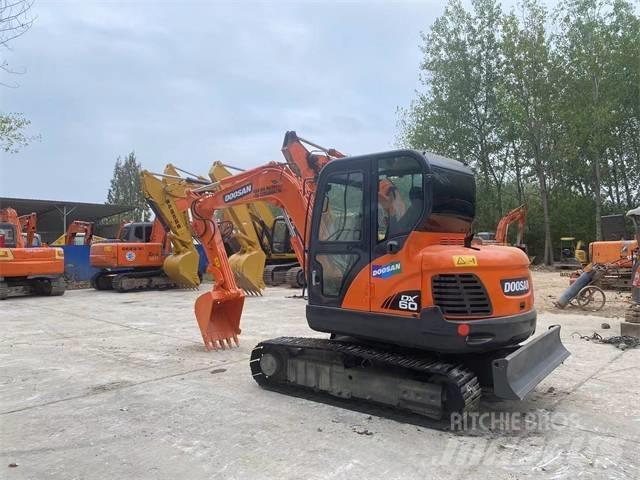 Doosan DX60 Mini rýpadla < 7t