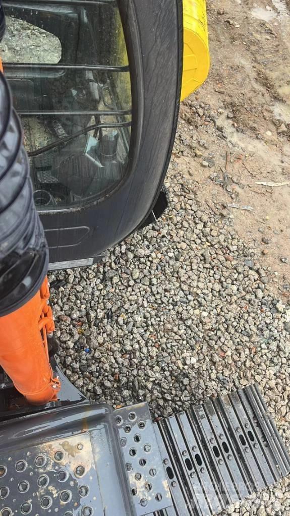 Hitachi ZX120 Pásová rýpadla