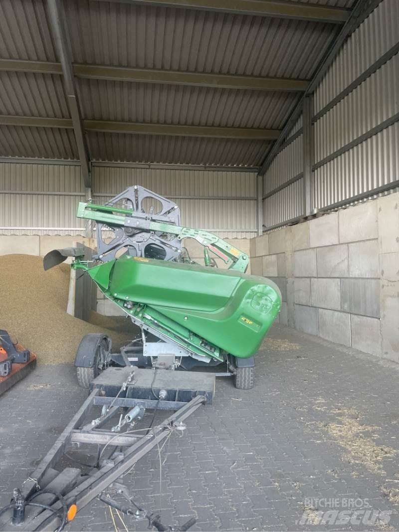 John Deere 635 X Těžební hlavy