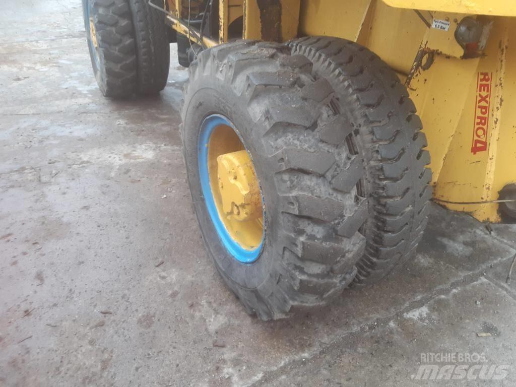 CASE WX 170 Kolová rýpadla
