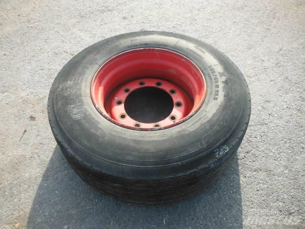 Michelin 385/65R22.5 Pneumatiky, kola a ráfky