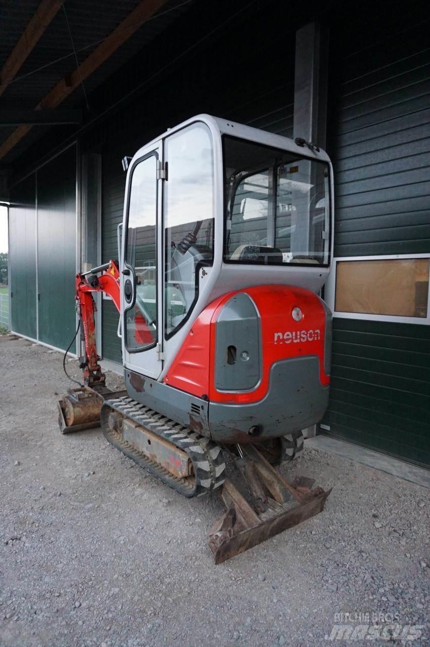 Neuson 1404 Kolová rýpadla
