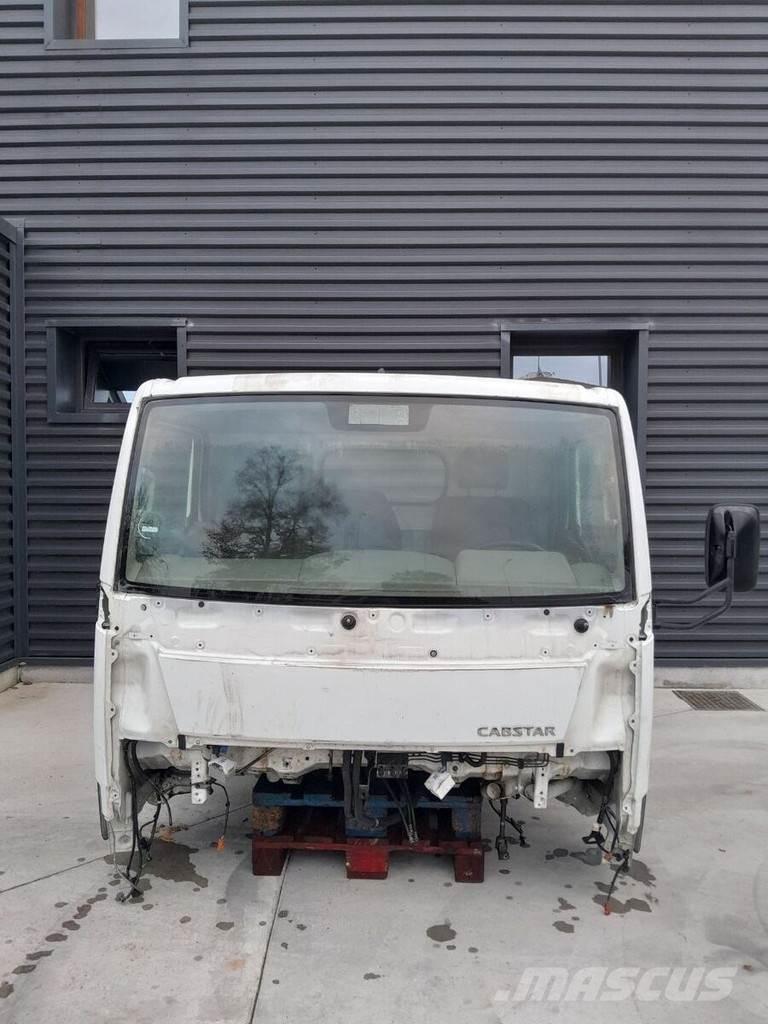 Nissan Cabstar Kabiny a interiér