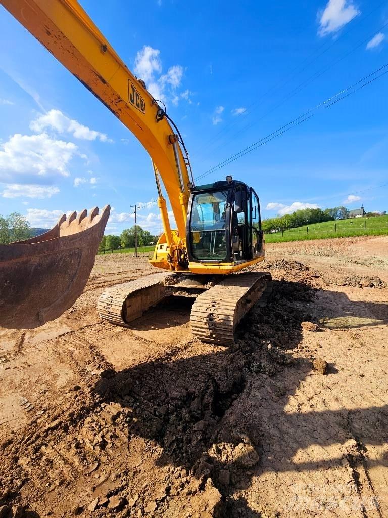 JCB JS 160 LC Pásová rýpadla