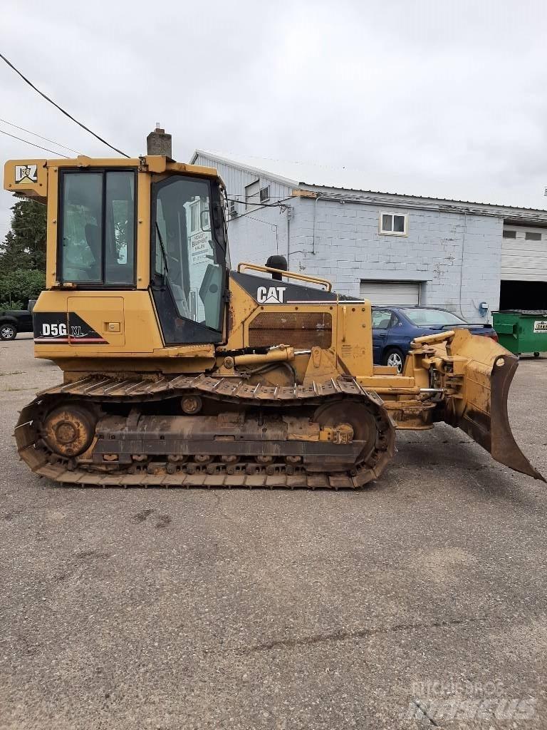 CAT D5GLGP Pásové dozery