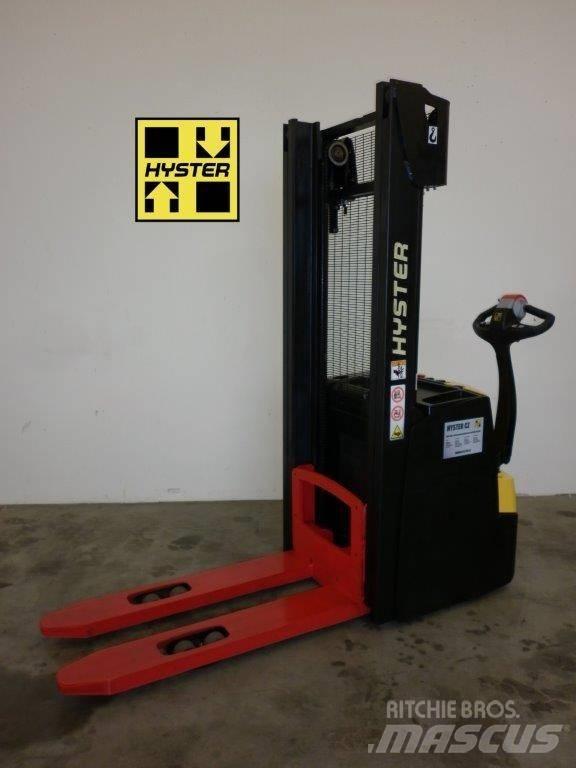 Hyster S1.6 Ručně vedené vysokozdvižné vozíky