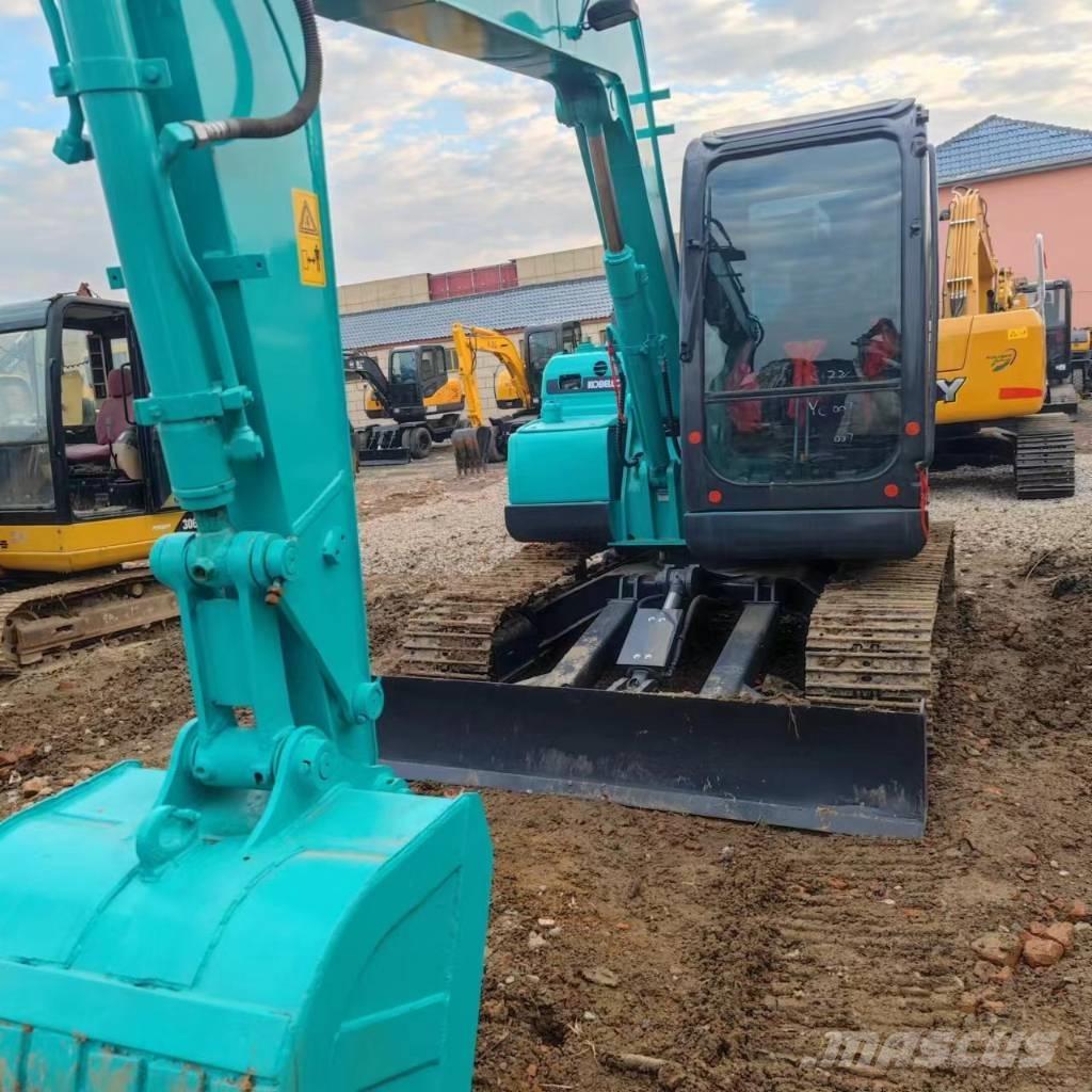 Kobelco SK 75 Pásová rýpadla
