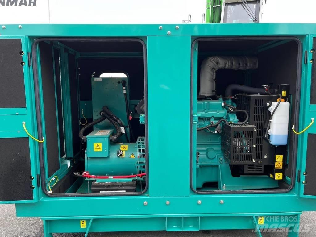 Cummins C33D5 (QES30) Naftové generátory