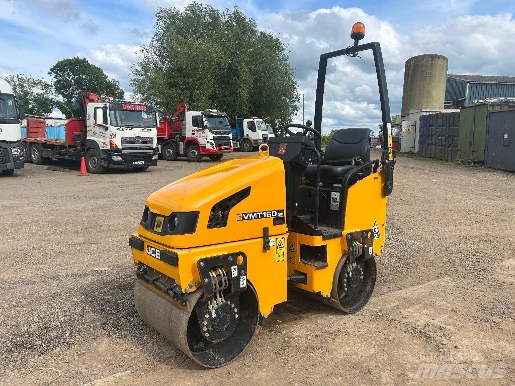 JCB VMT160-80 Tandemové válce