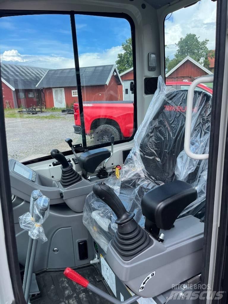Takeuchi TB320 Mini rýpadla < 7t
