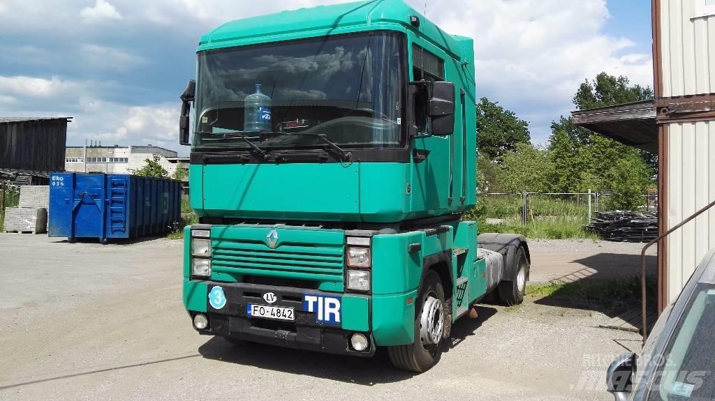 Renault MAGNUM Tahače