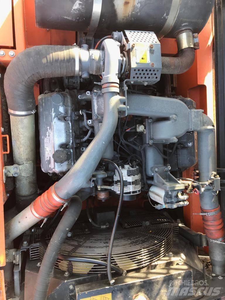 Doosan DX480LC Pásová rýpadla