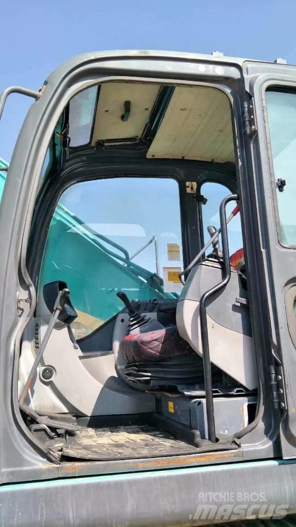 Kobelco SK 250-8 Pásová rýpadla