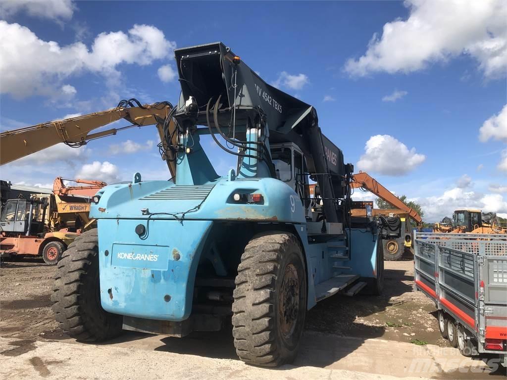 SMV 4542 TBX5 Překladače kontejnerů