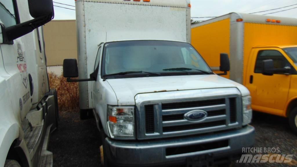 Ford E 450 Komunální / Multi-užitková vozidla