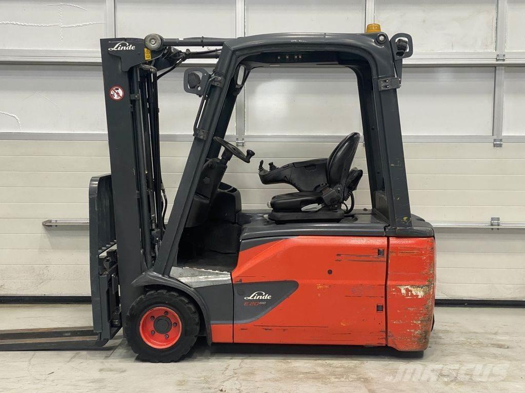 Linde E20L-02 Akumulátorové vozíky
