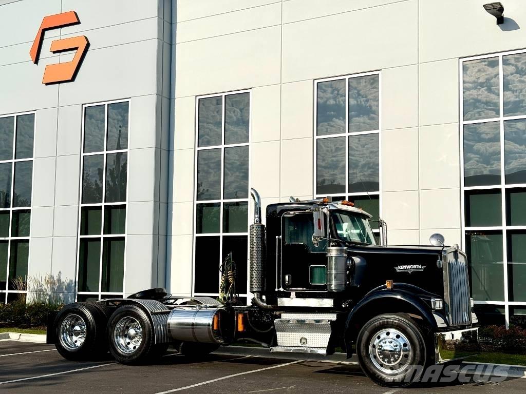 Kenworth W 900 Tahače