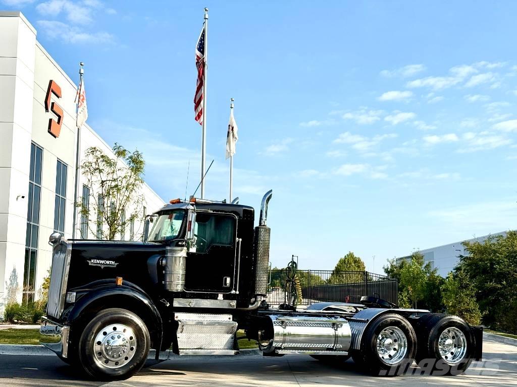 Kenworth W 900 Tahače