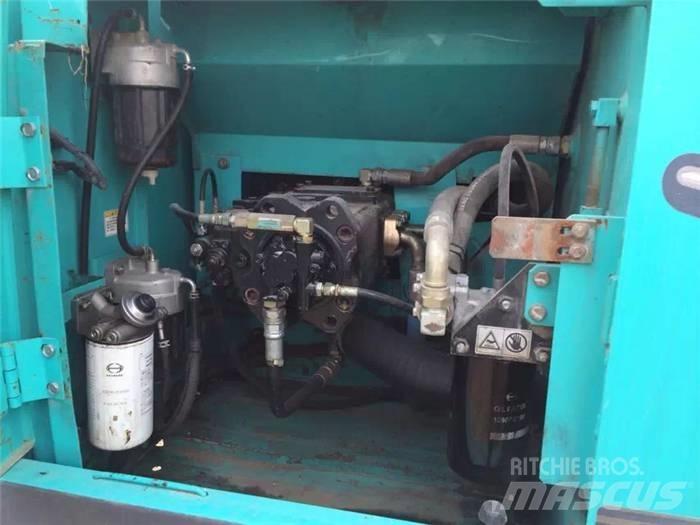 Kobelco SK 200-8 Pásová rýpadla