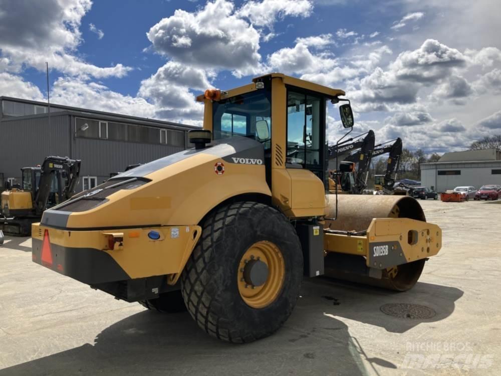 Volvo SD135B Půdní kompaktory