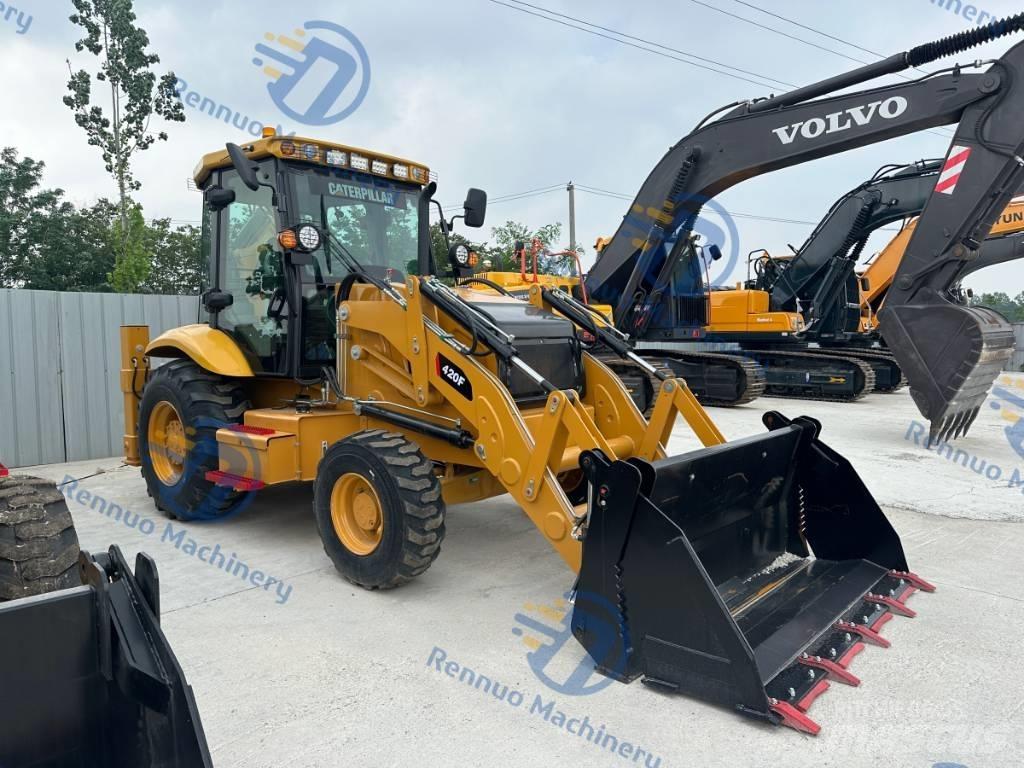CAT 420 F Rýpadlo-nakladače