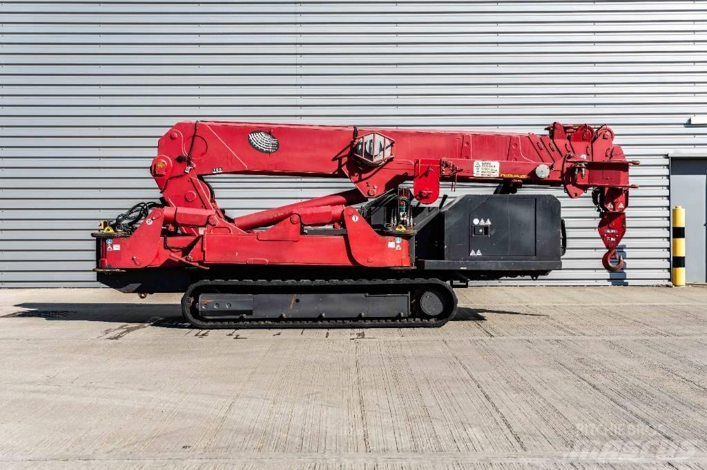 Unic URW-706 Minijeřáby
