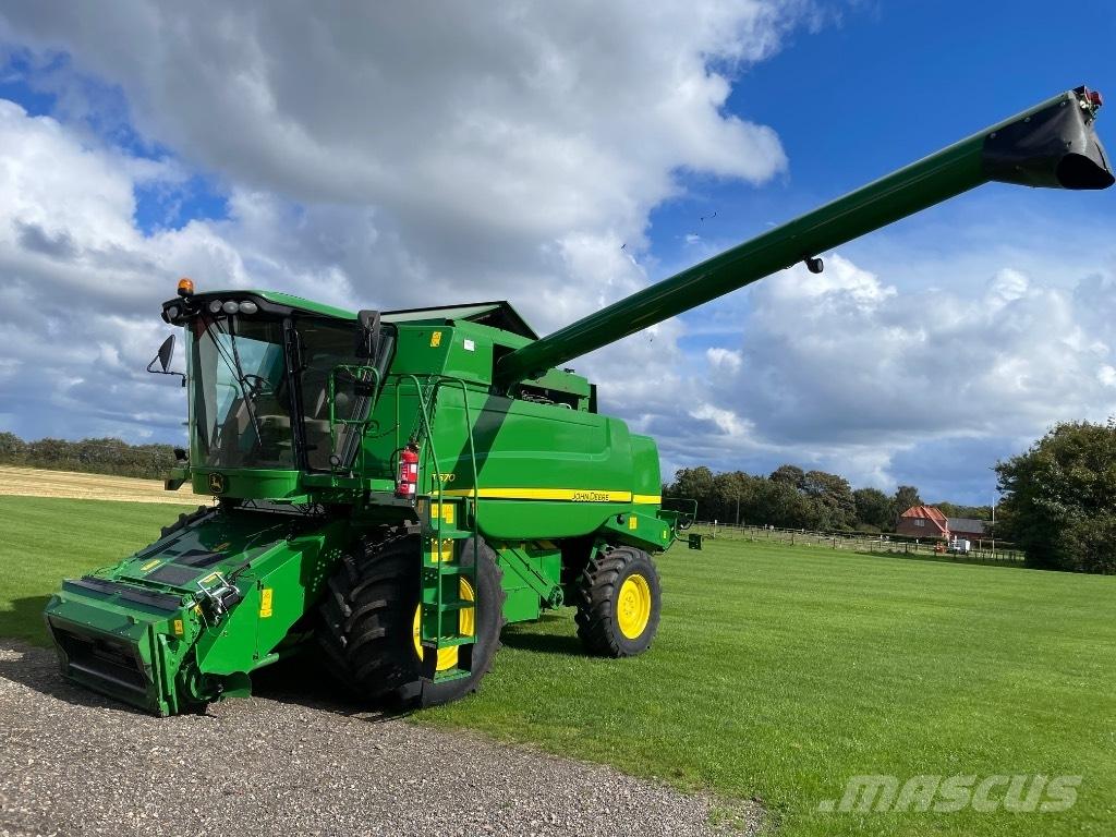 John Deere T 670 i Sklízecí mlátičky