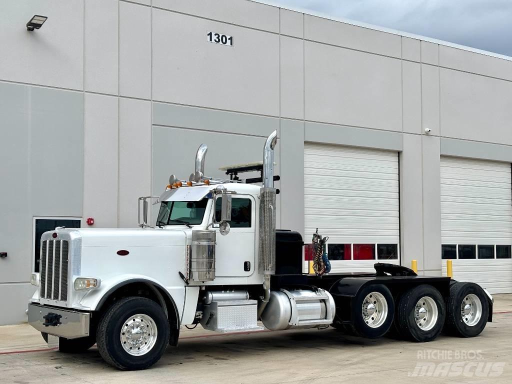 Peterbilt 389 Tahače