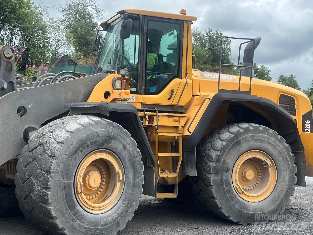 Volvo L 220 G Kolové nakladače