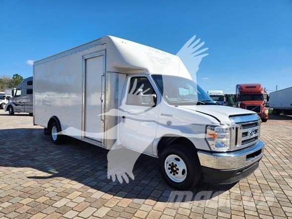 Ford E450 Stavebnictví - ostatní