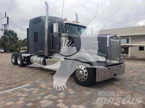 Kenworth W900 Tahače