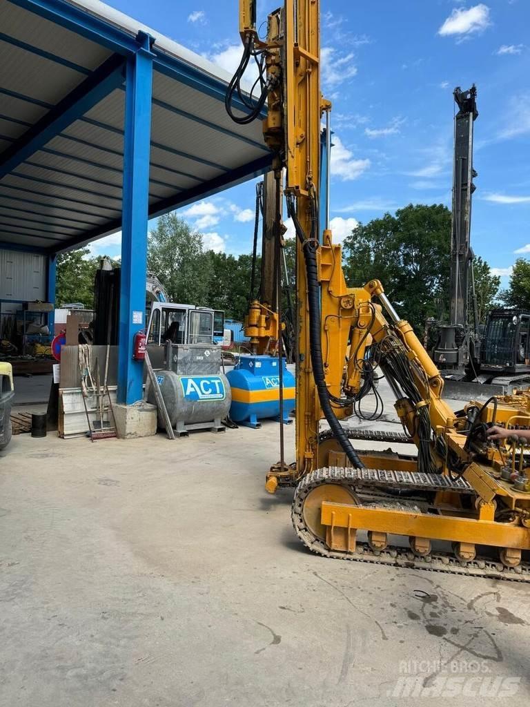Klemm KR 805 DS Velké vrtací stroje