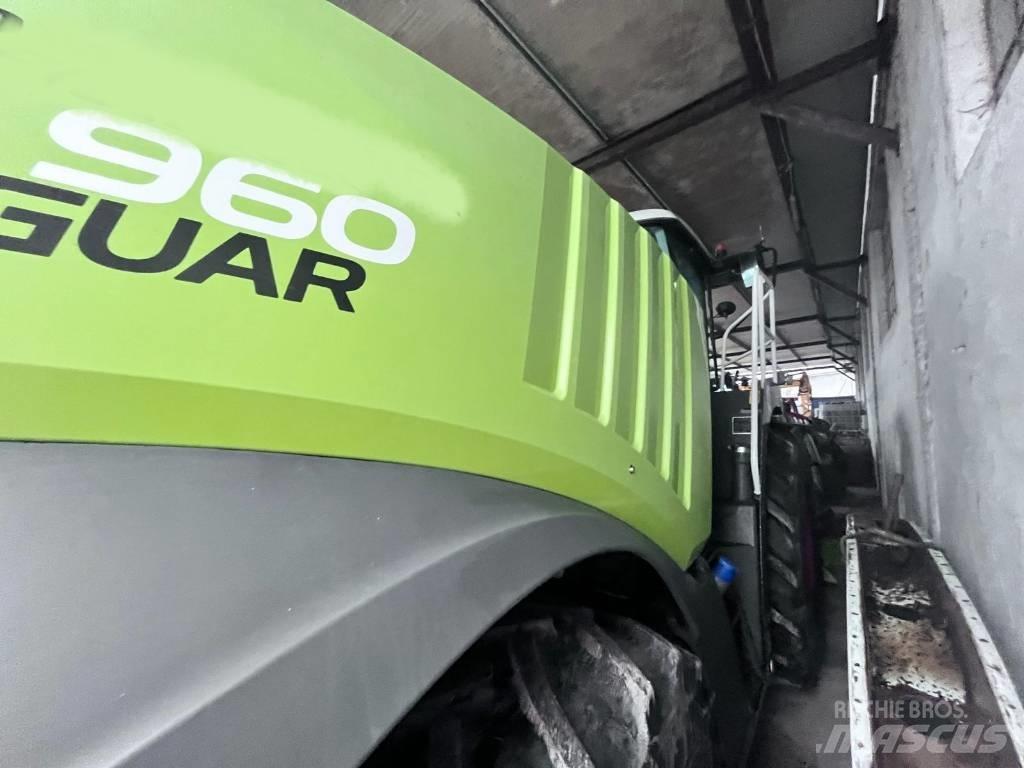 CLAAS Jaguar 960 Samojízdné sekačky