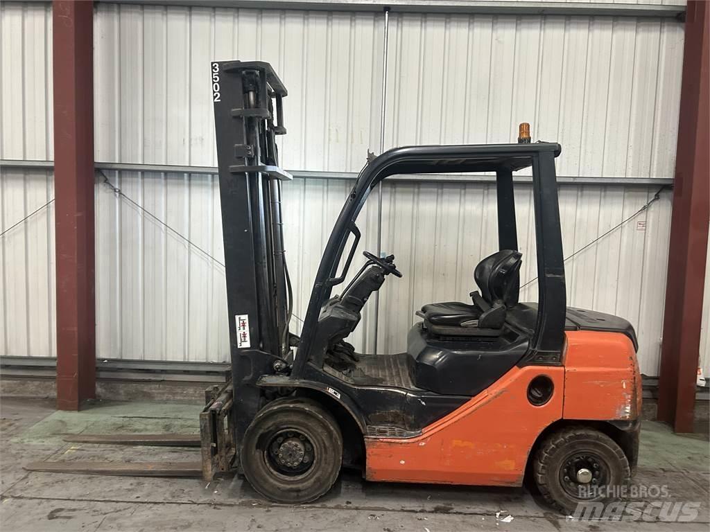 Toyota 02-8FDF25 Dieselové vozíky
