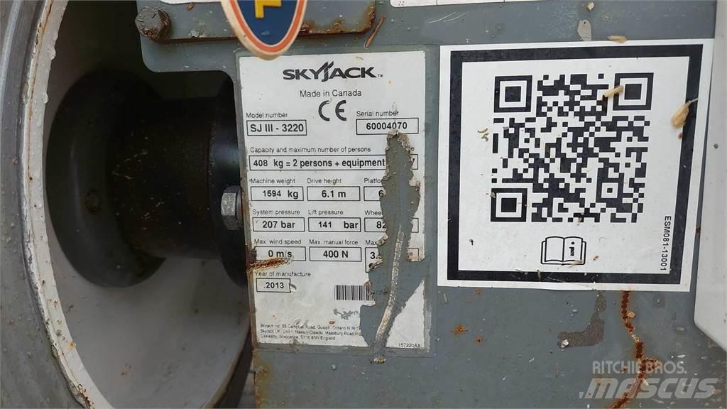 SkyJack SJIII3220 Nůžková zvedací plošina