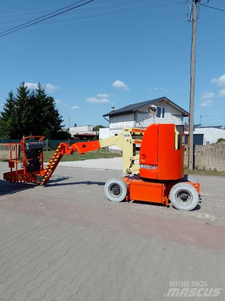JLG E 300 AJP Kloubové plošiny
