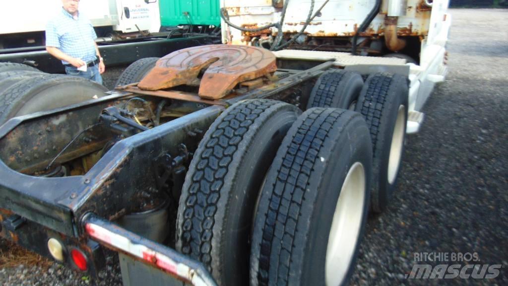 Volvo 780 Nákladní vozidlo bez nástavby