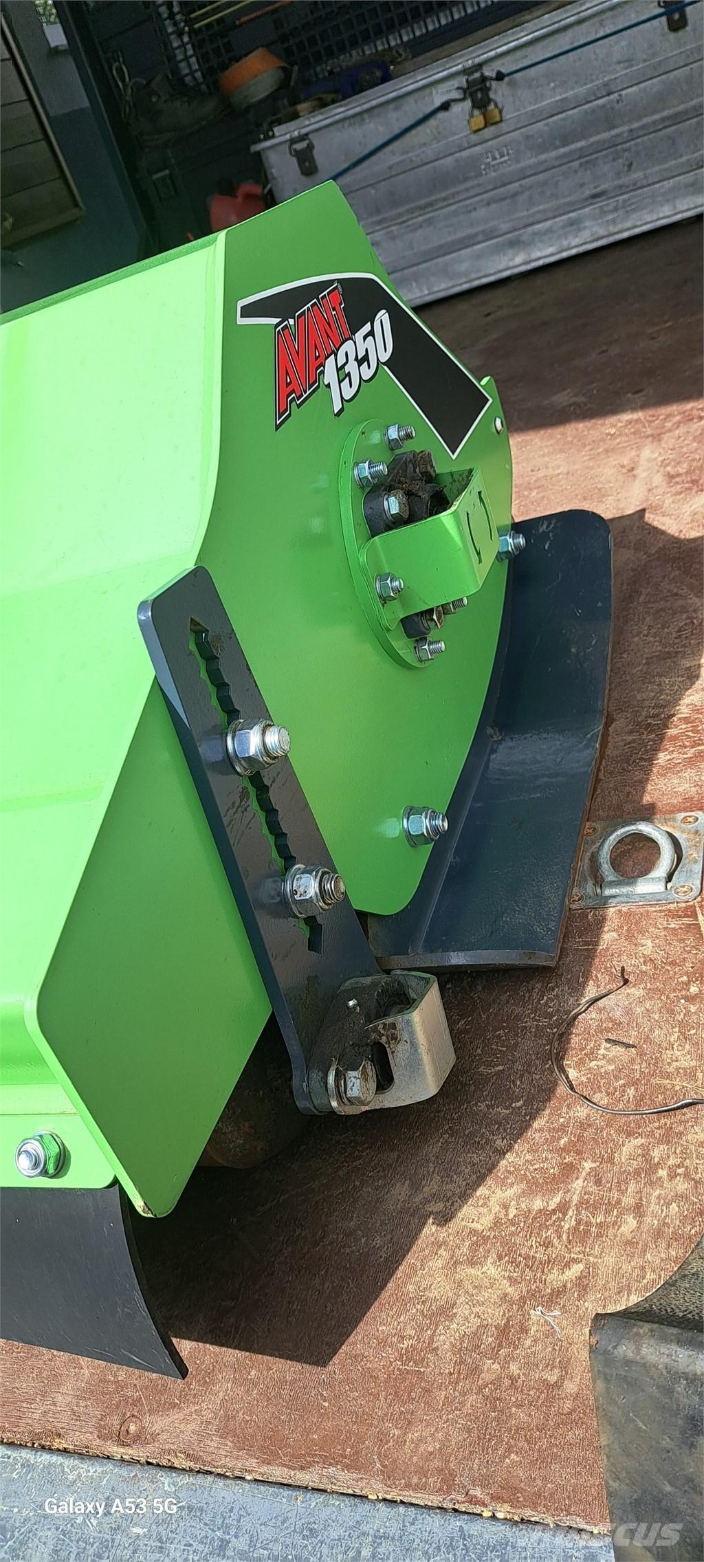 Avant 1350 Mower Ostatní komponenty
