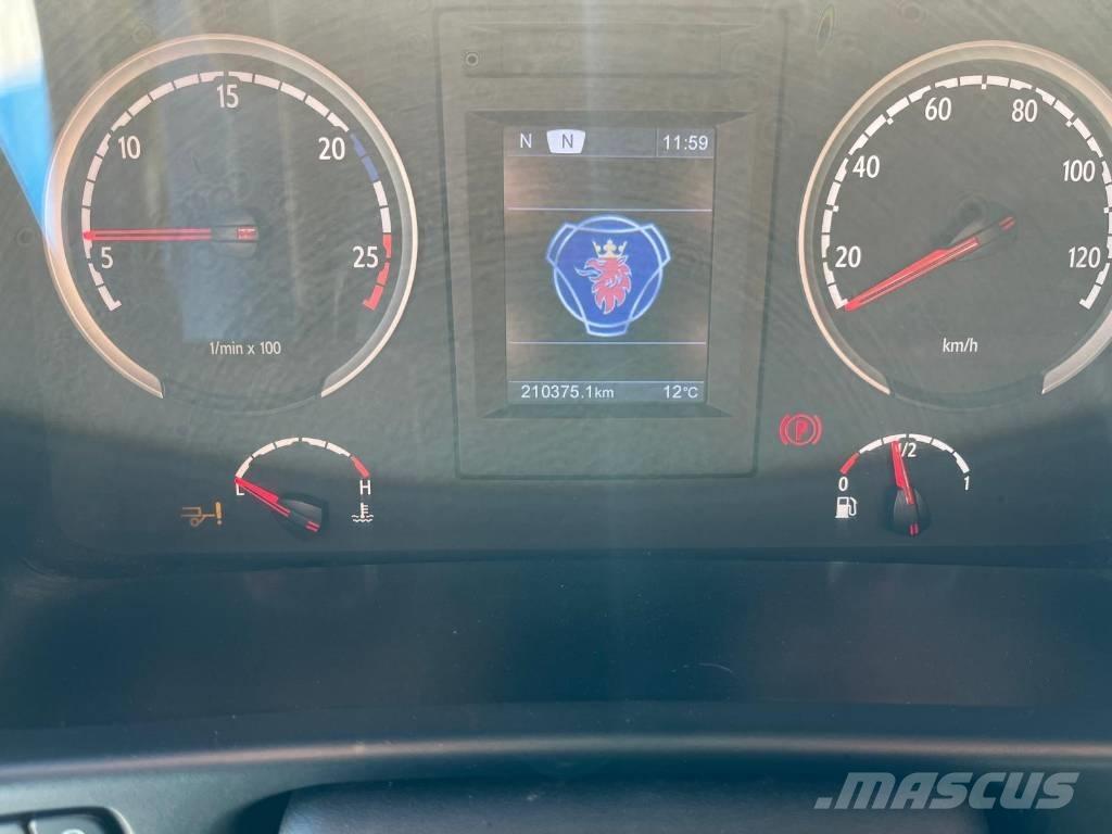 Scania P 230 Skříňová nástavba