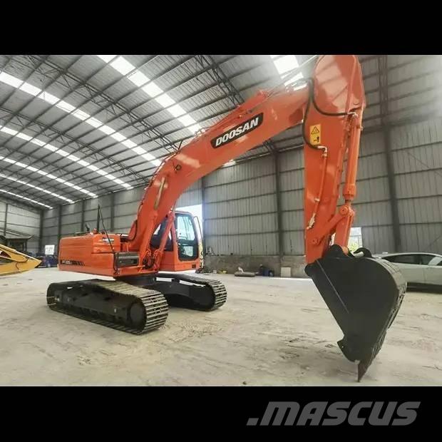 Doosan DX 225 LC Pásová rýpadla