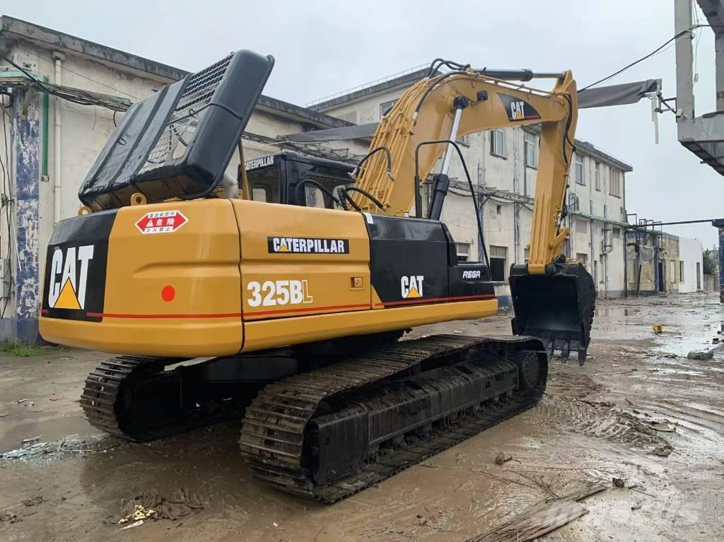 CAT 325 B L Pásová rýpadla