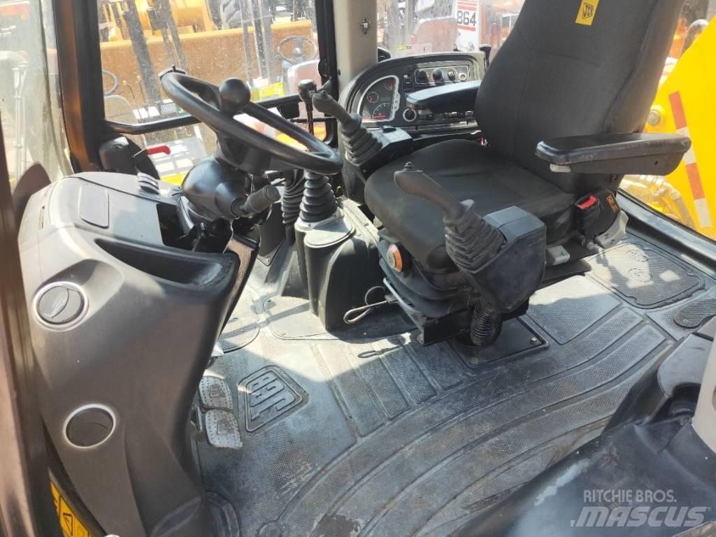 JCB 4CX Rýpadlo-nakladače