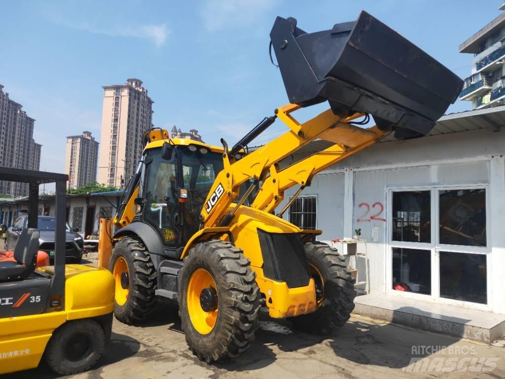 JCB 4CX Rýpadlo-nakladače