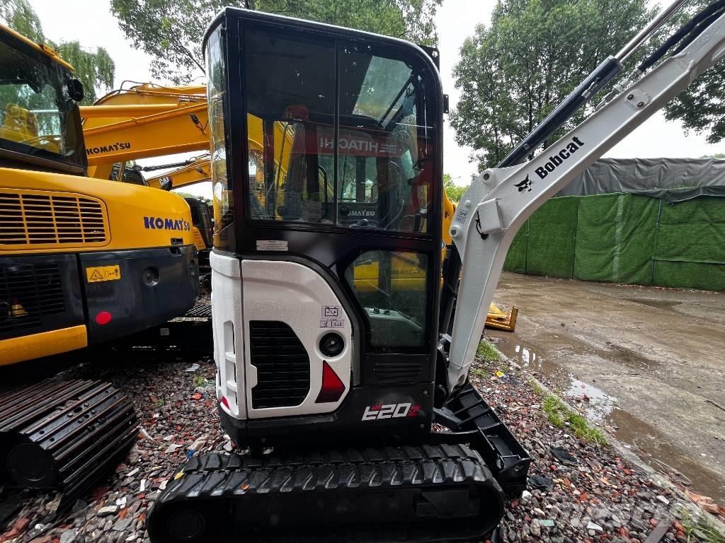 Bobcat E 20z Mini rýpadla < 7t