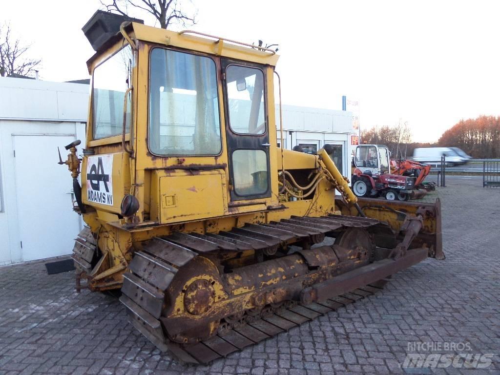CAT D 4 E Pásové dozery