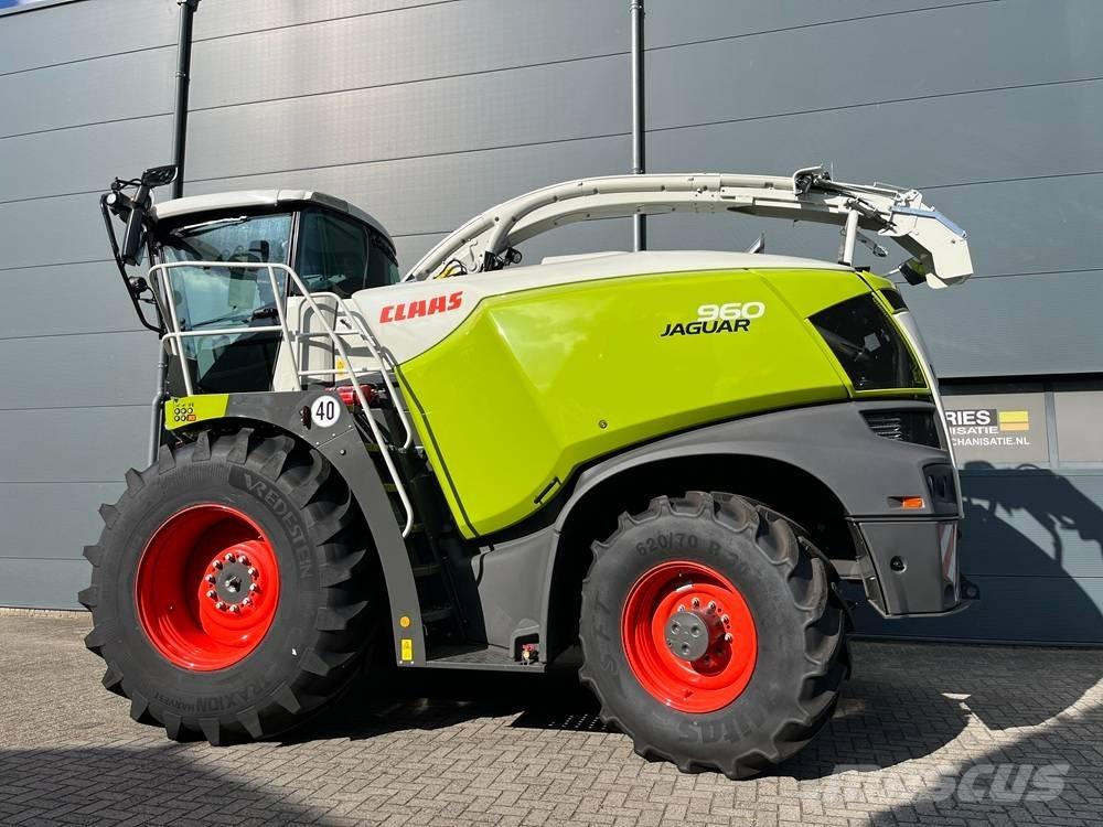 CLAAS Jaguar 960 Samojízdné sekačky